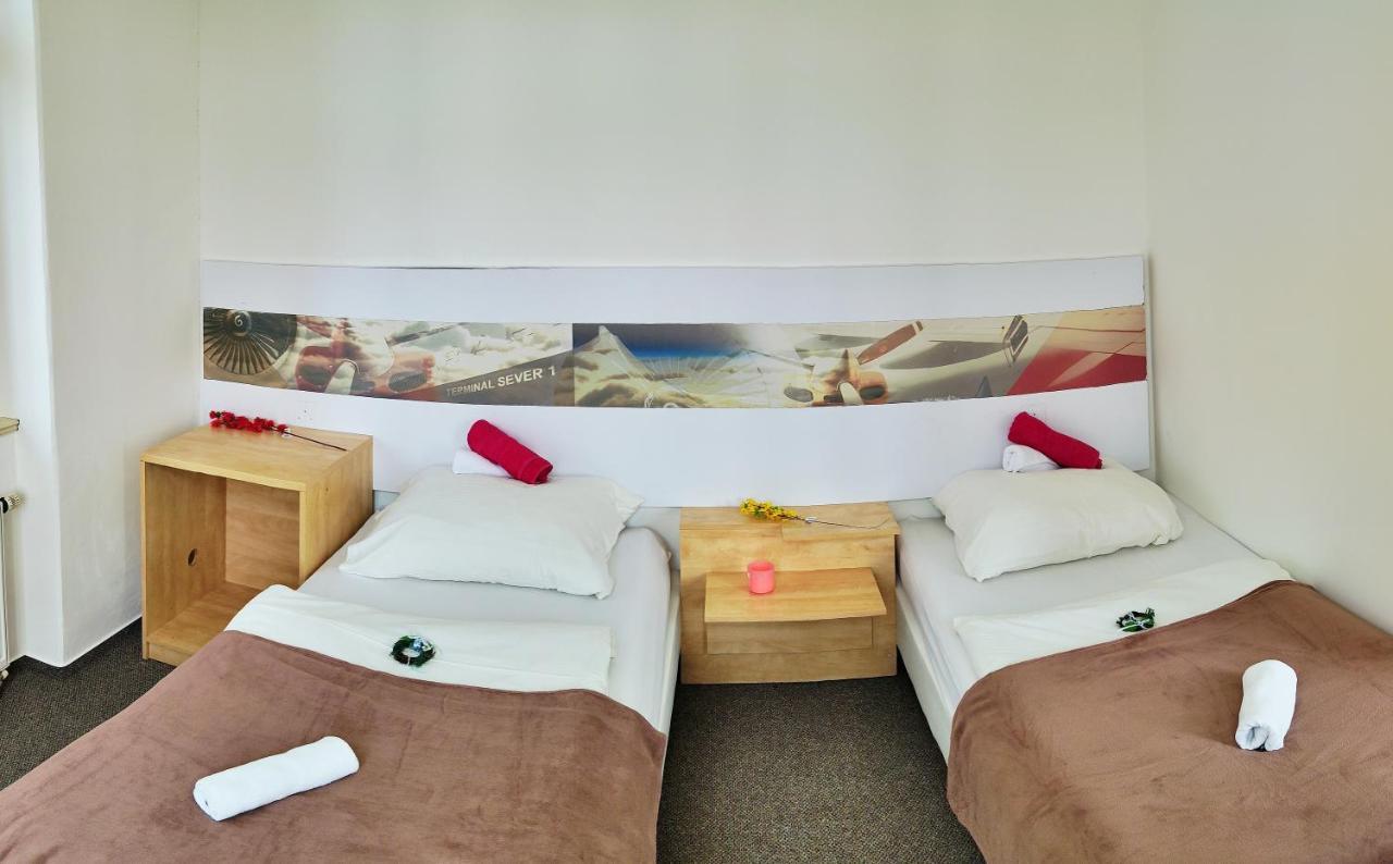 Mezná Hotel Stara Skola מראה חיצוני תמונה