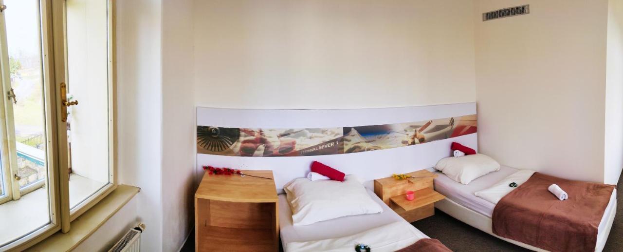 Mezná Hotel Stara Skola מראה חיצוני תמונה