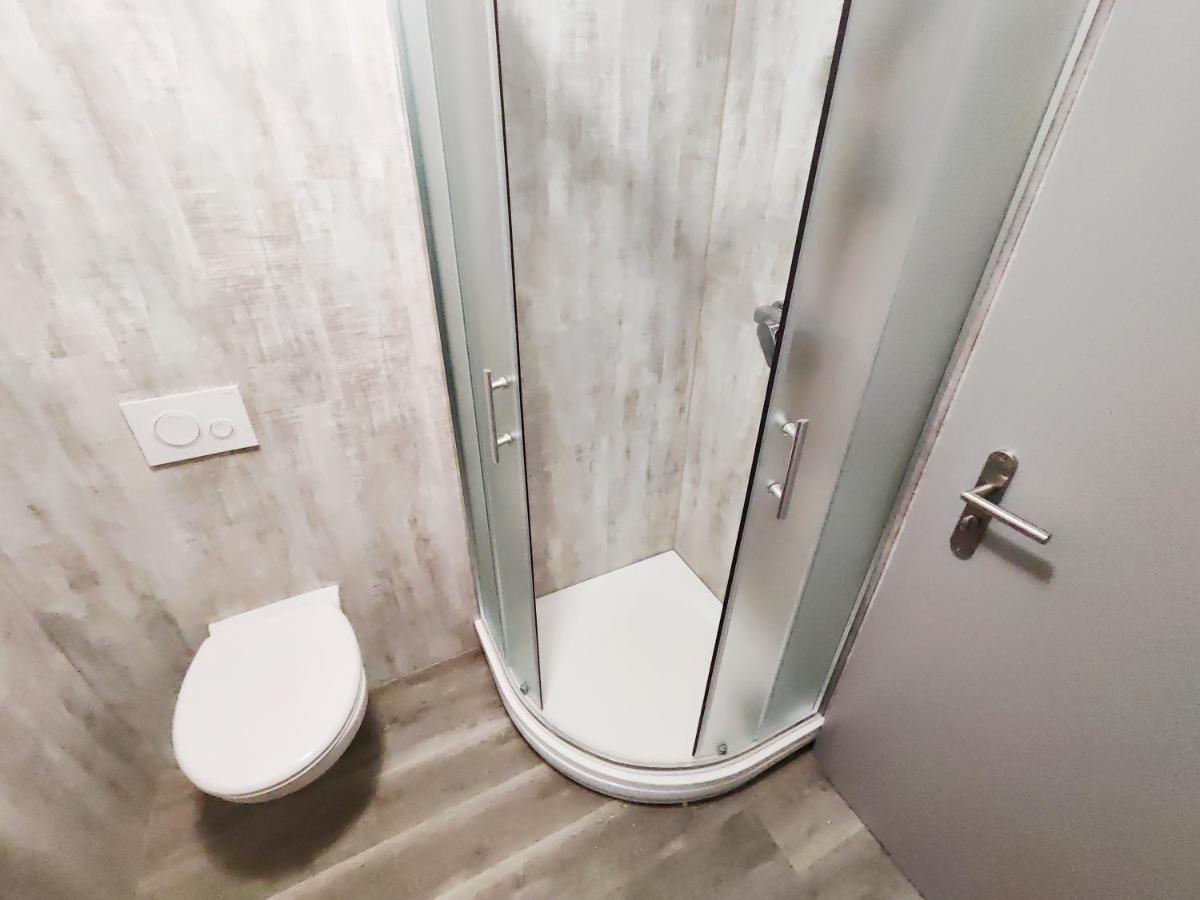 Mezná Hotel Stara Skola מראה חיצוני תמונה